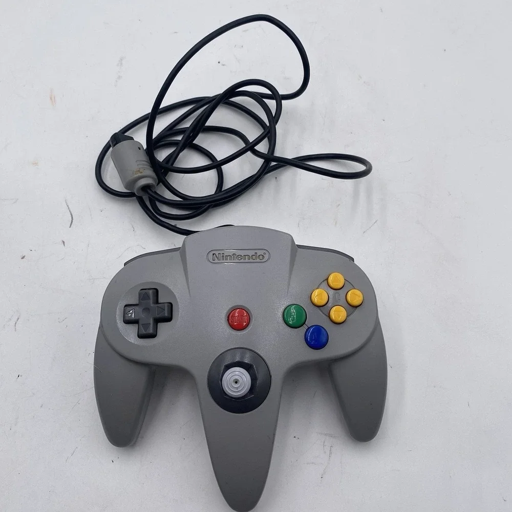 Nintendo 64 N64 Gray Controller NUS-005 Authentic OEM STICK IS A LITTLE LOOSE